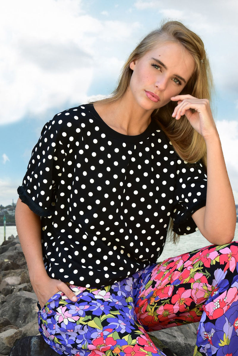 Spot The Kiss Top – Bella And Spice Dalby Dress Hire