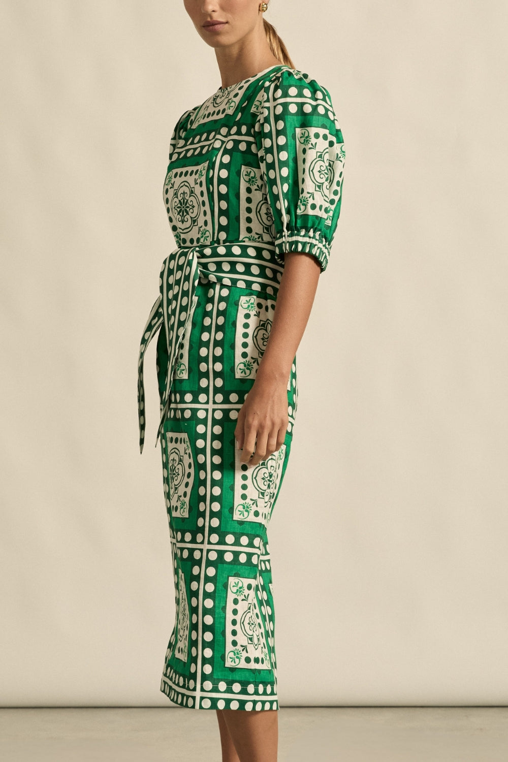 wander dress